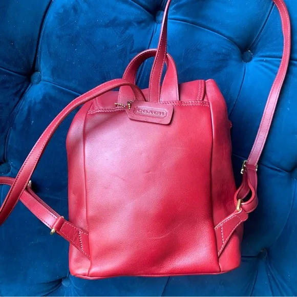 COACH VINTAGE RED LEATHER BACKPACK BAG - Picture 3 of 8